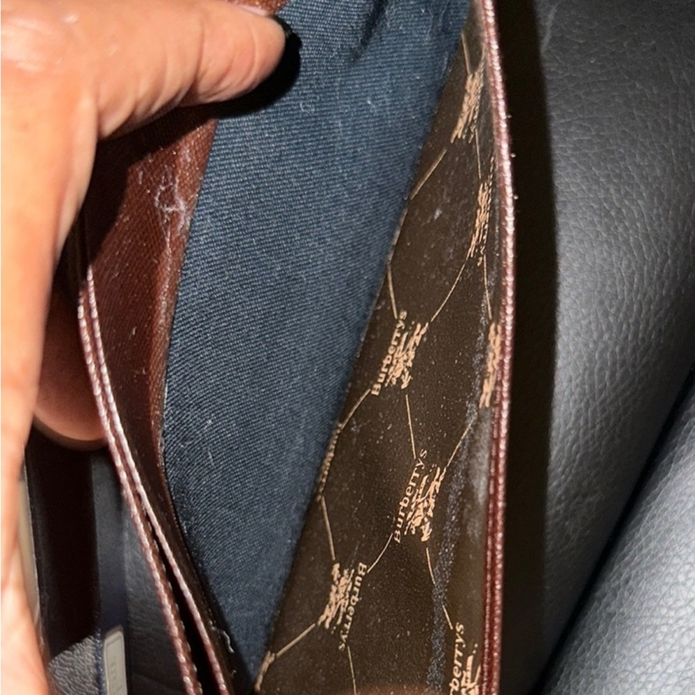 Burberry Blue Box - Picture 7 of 11